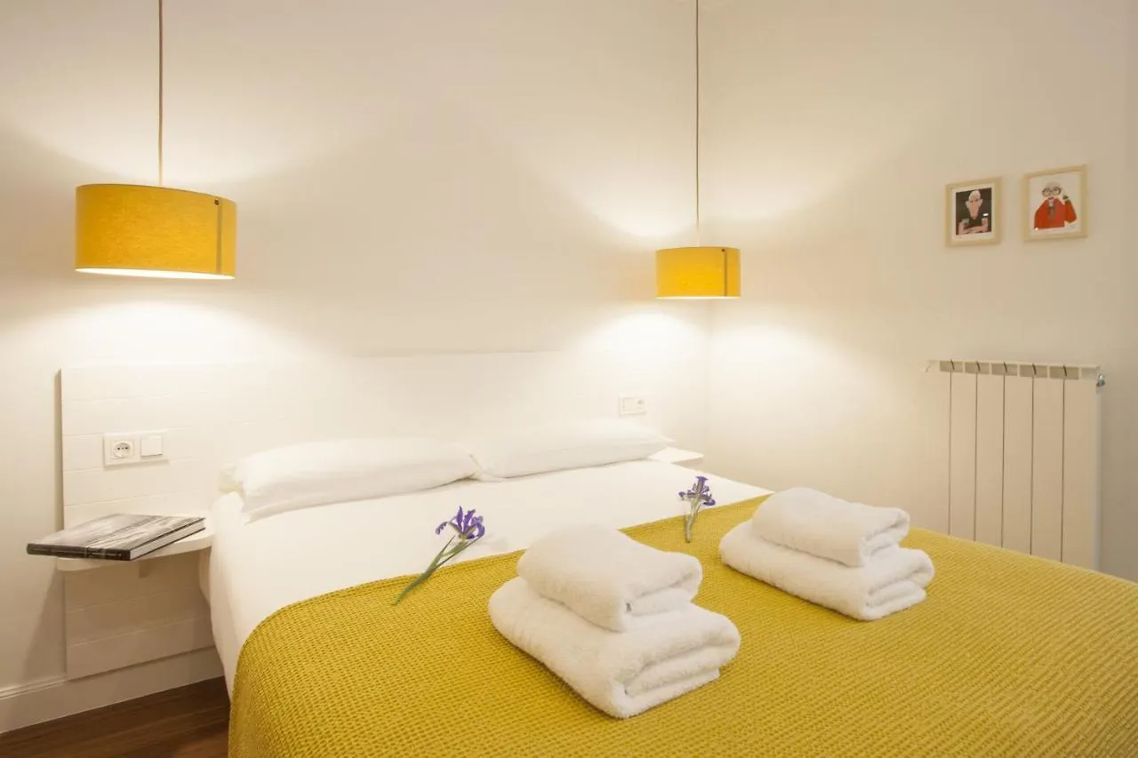 Bare By Oldtown Ss Apartments Saint-Sébastien 0*,
