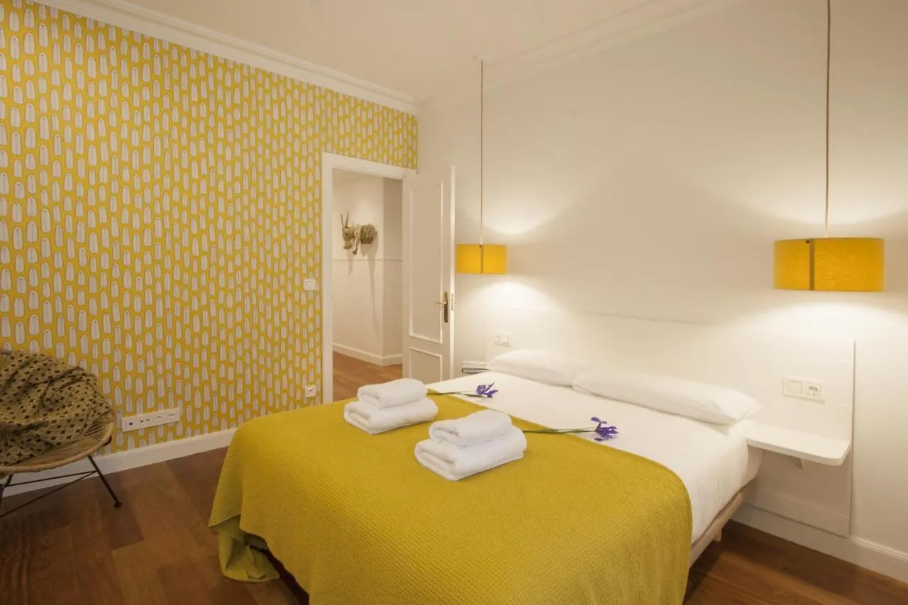 Bare By Oldtown Ss Apartments Saint-Sébastien