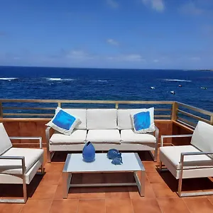 Isamaria Terraza Y Piscina En La Playa , Las Palmas de Gran Canaria Spain