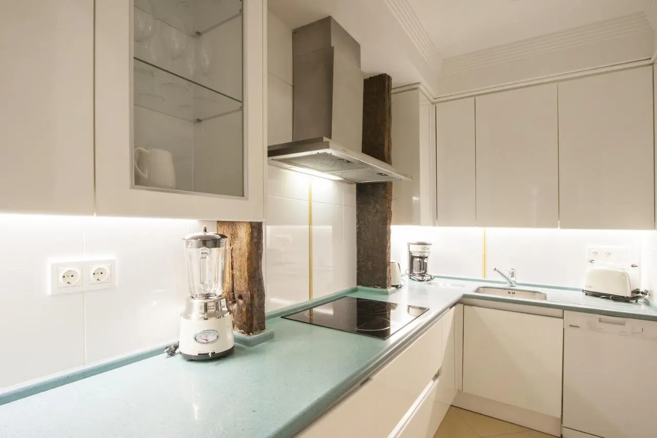Bare By Oldtown Ss Apartments San Sebastian 0*,